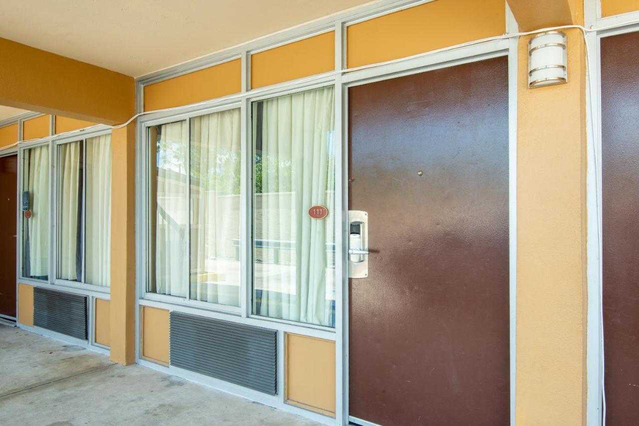 Hotel Belair Orlando Near Florida Mall Oak Ridge Екстер'єр фото